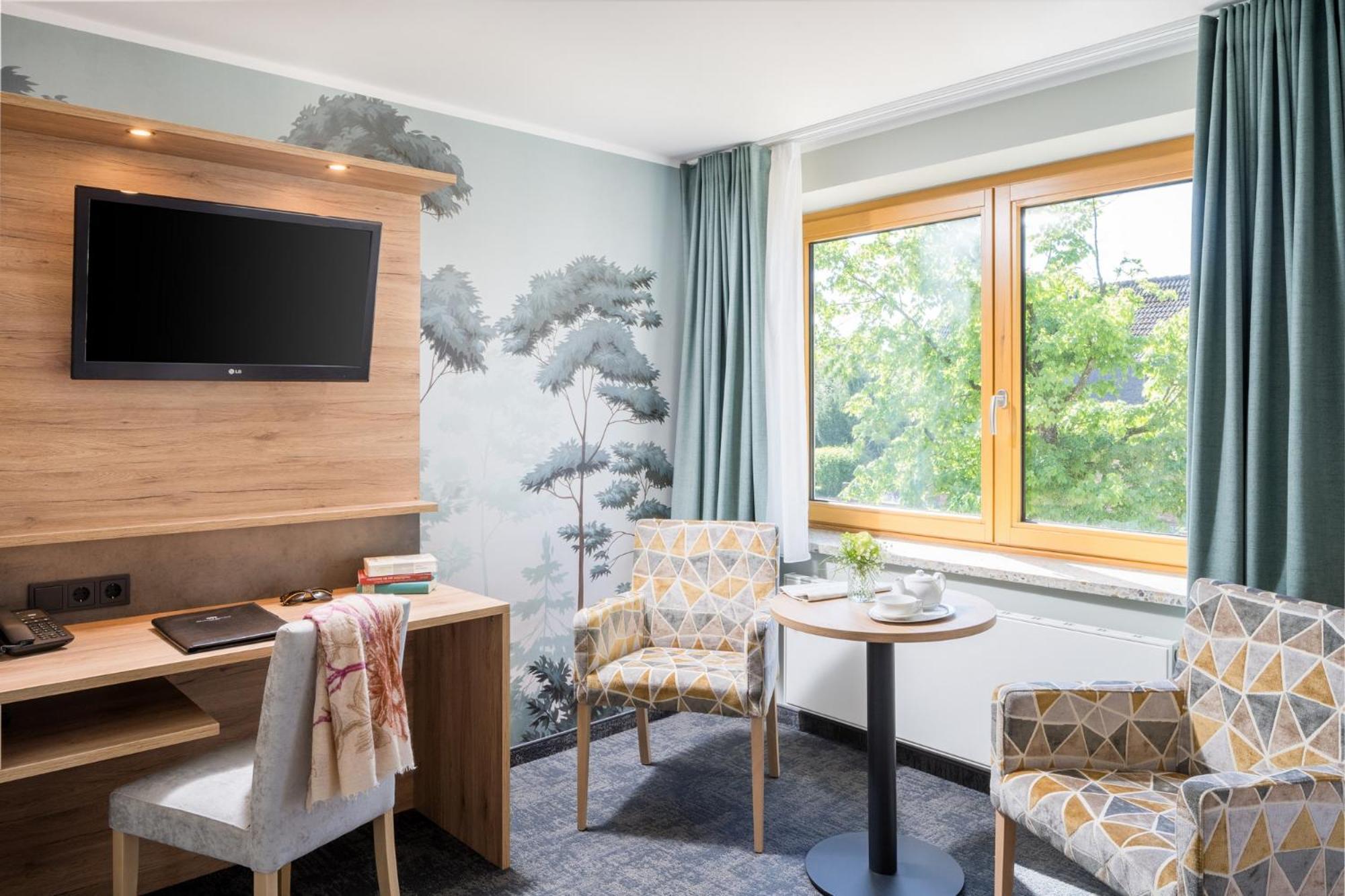 Romantik Hotel Waldschloesschen Schleswig Esterno foto