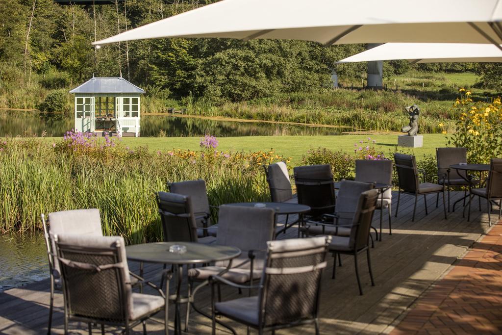 Romantik Hotel Waldschloesschen Schleswig Esterno foto
